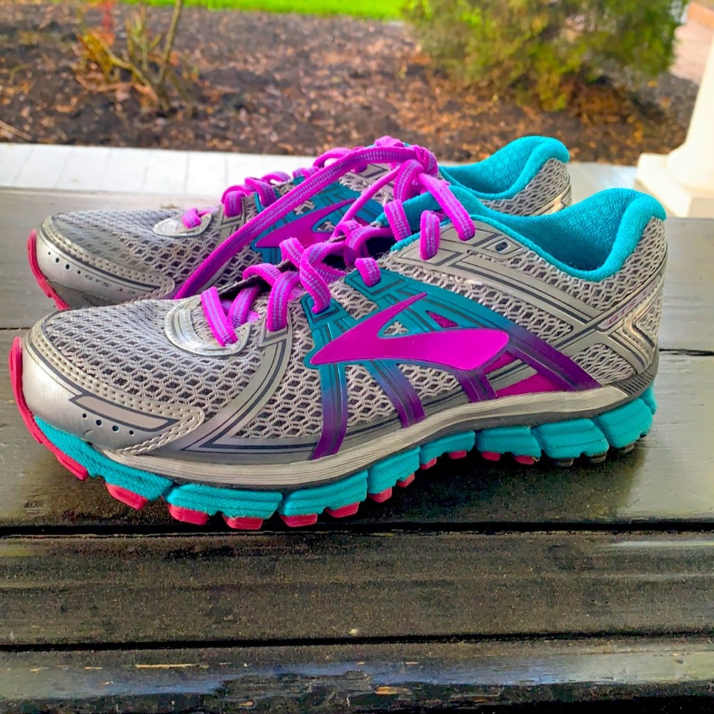 Women’s Brooks